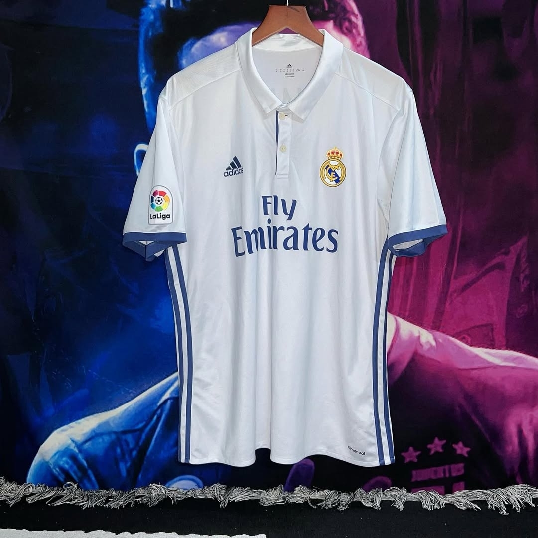 ❌SOLD-OUT❌__Real-Madrid-2016-2017-home-🇪🇸_💯Chinh-hang_📍-Player-Cristiano-Ronaldo-_7-Rmk-HK_📍-Size-XL.-N60-D77_📍-Cond-9_10.-Patch_20250507234209291.jpg